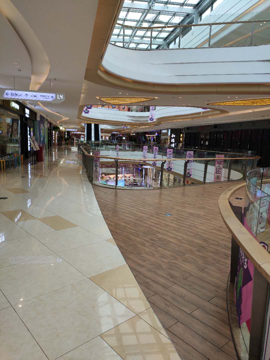 泉州地区的吾悦广场实拍